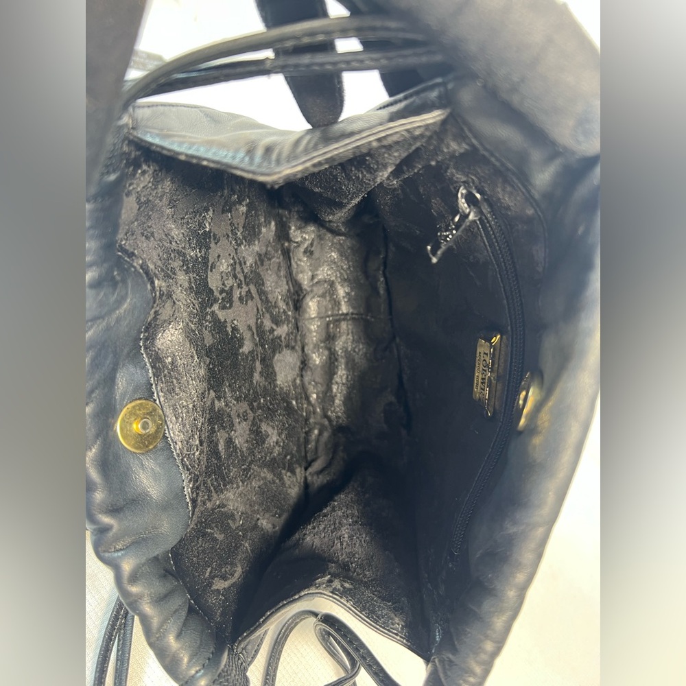 3052: Vintage Loewe Black Leather Crossbody Bag Embossed Anagram - Picture 9 of 14